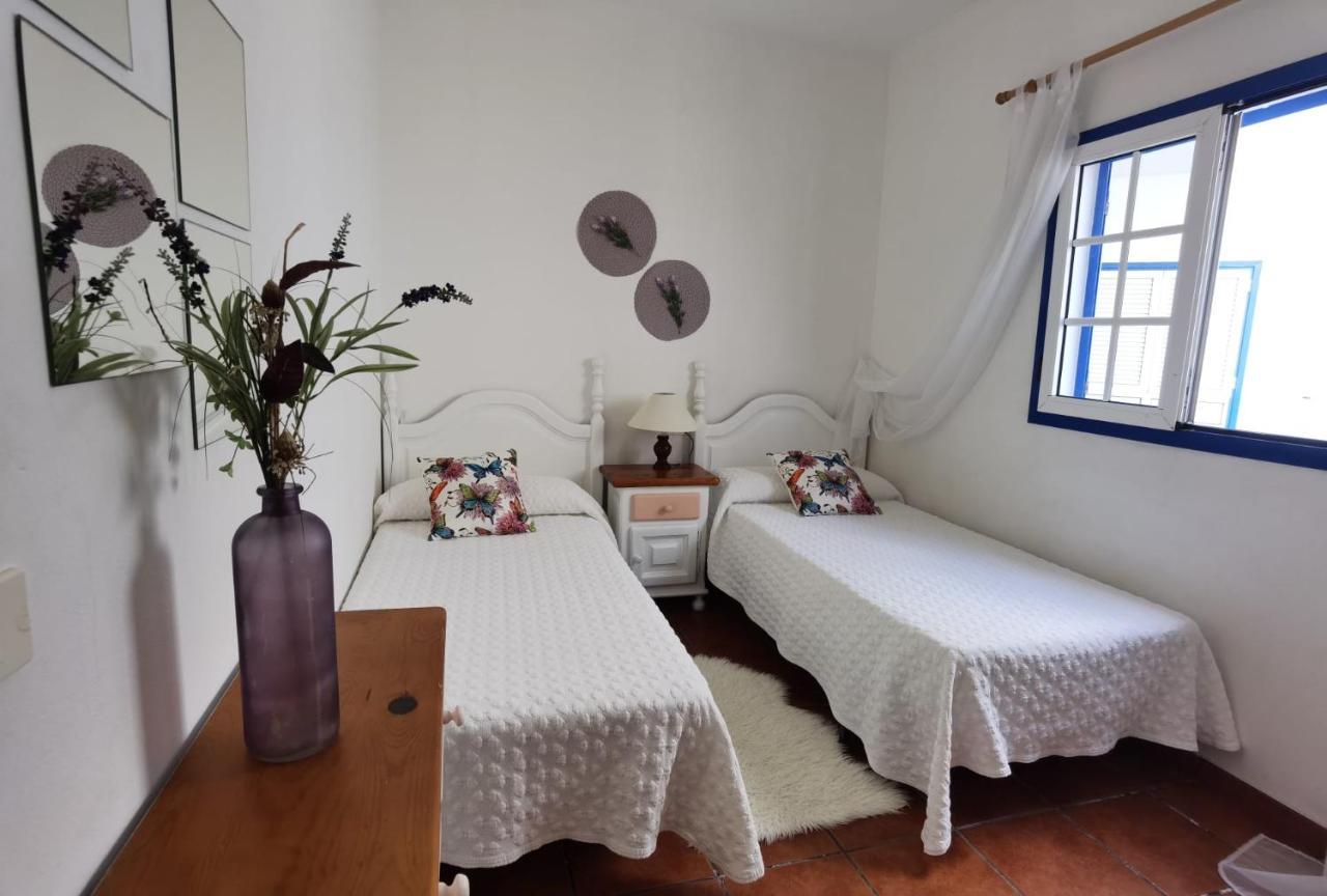 Apartamentoscasajulia La Santa Eksteriør bilde