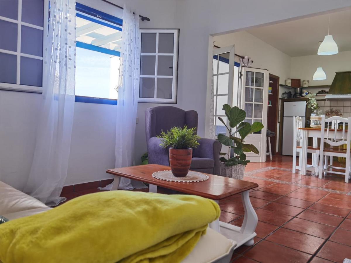 Apartamentoscasajulia La Santa Eksteriør bilde